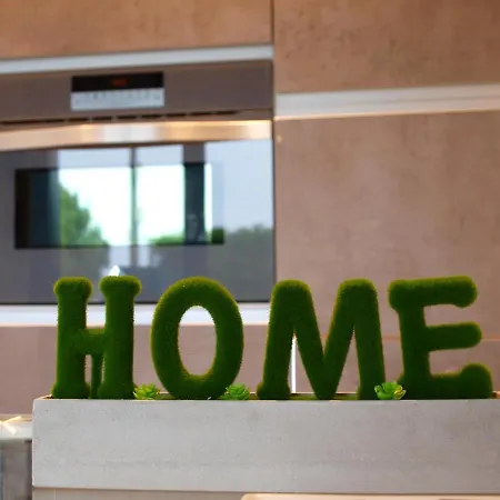 Norte De Santillana - *